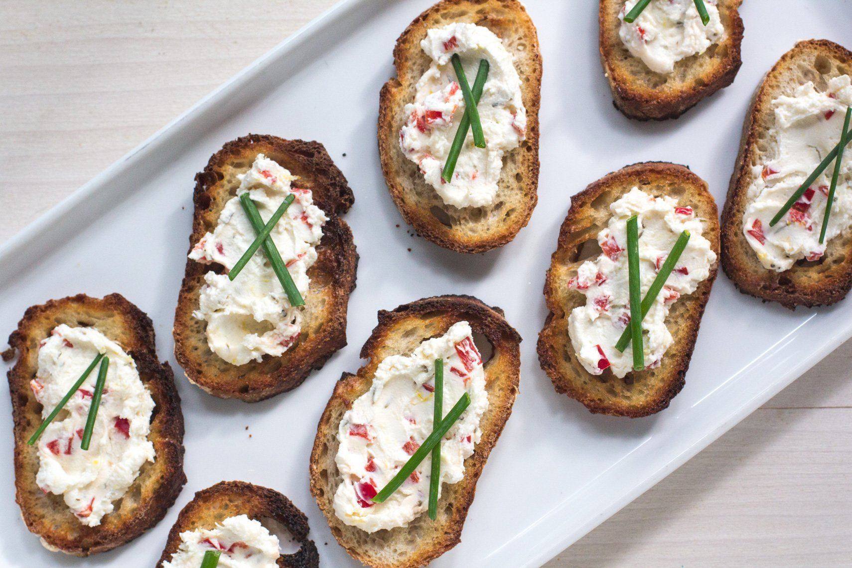 Low FODMAP Crostini with Lemon Thyme Goat Cheese Fody