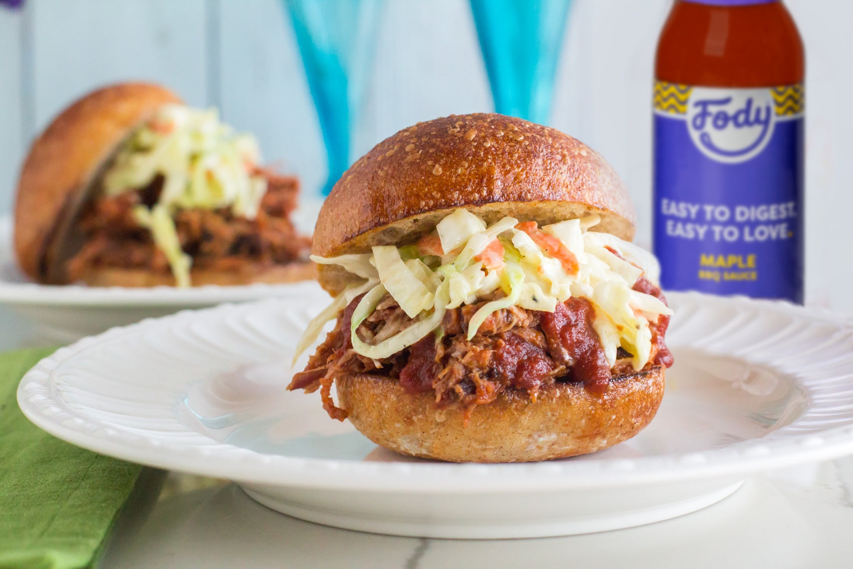 Easy Pulled Pork Sandwiches| Fody Food
