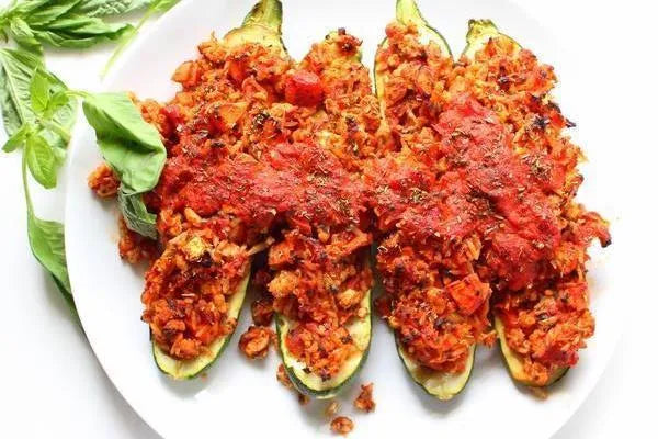 Low-FODMAP-Stuffed-Zucchini-Boats