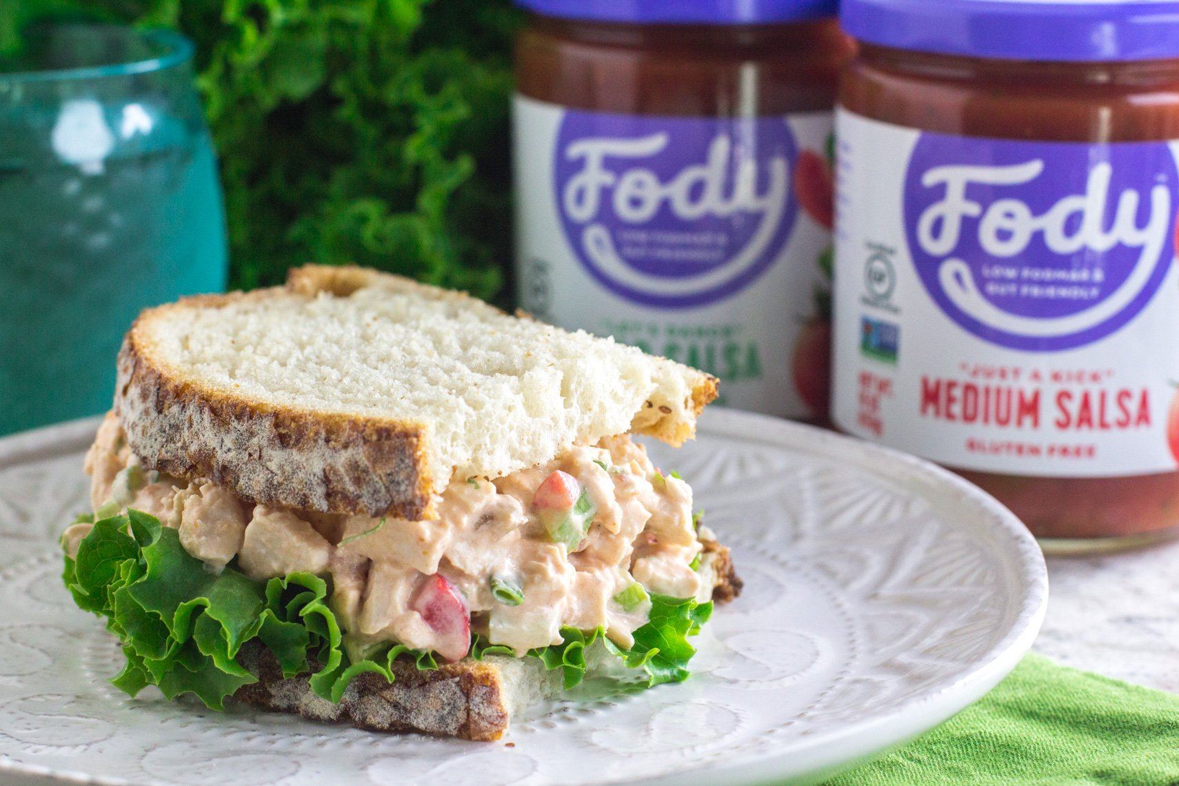 low-fodmap-chicken-salad-sandwich