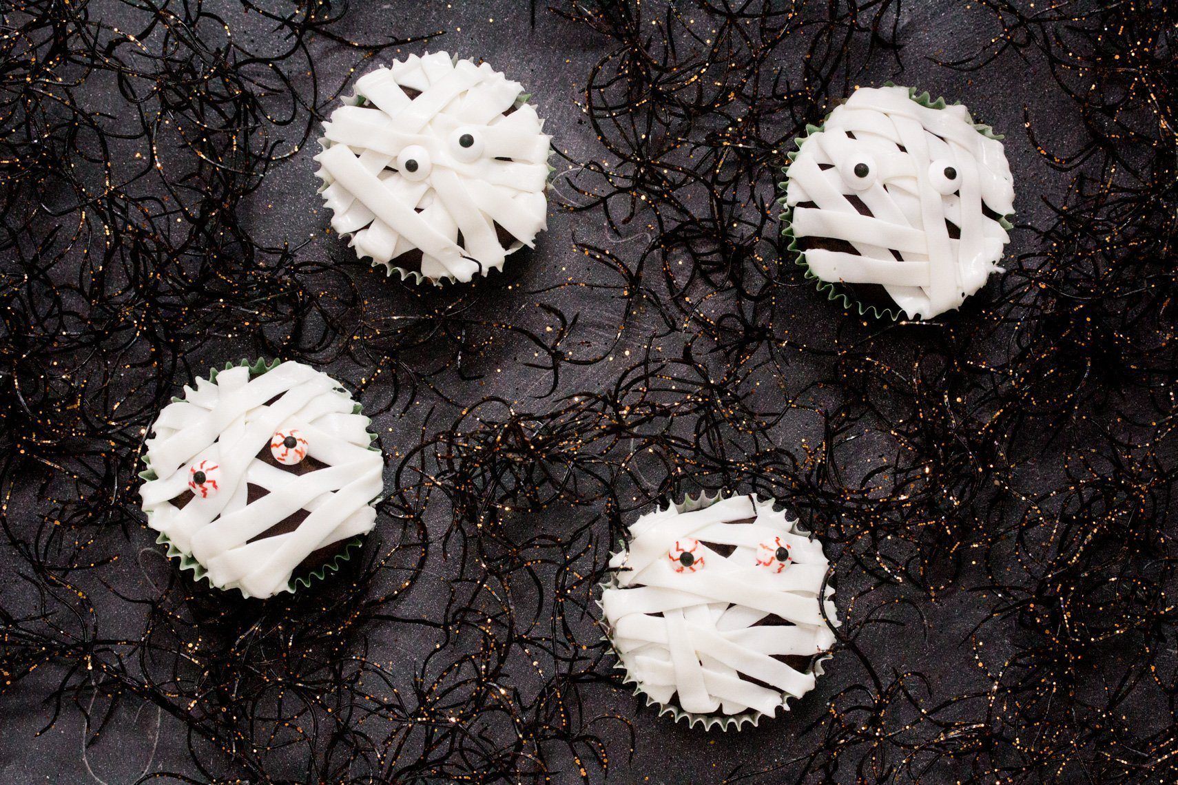 Mummified Low FODMAP Cupcakes