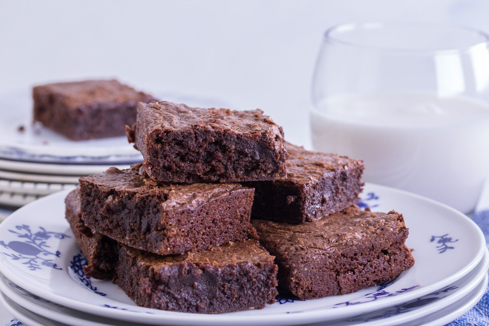 Fody Low FODMAP Chocolate Almond Brownies